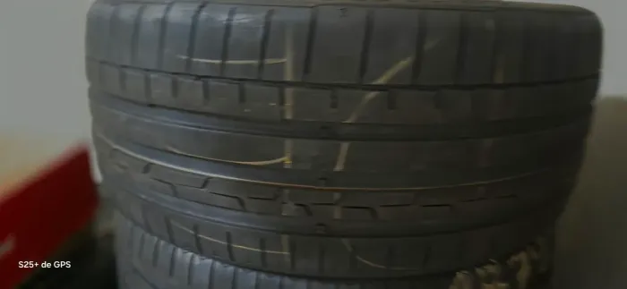PNEU Continental 245/35 aro 20