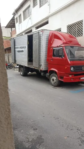 Vendo Volksvagen 7.110s turbo para frete mudança