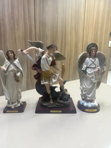 Trio de arcanjos 