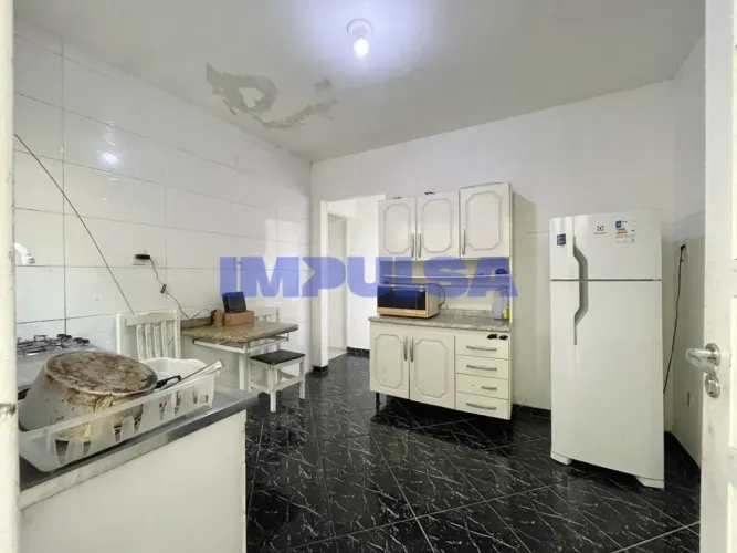 Excelente Quarto Mobiliada na Carvoeira prox á UFSC