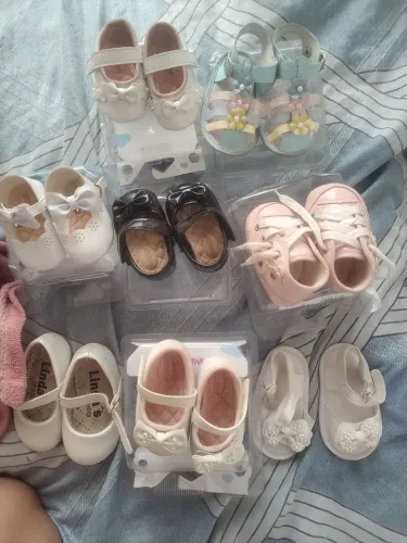 Sapatinho de bebê menina
