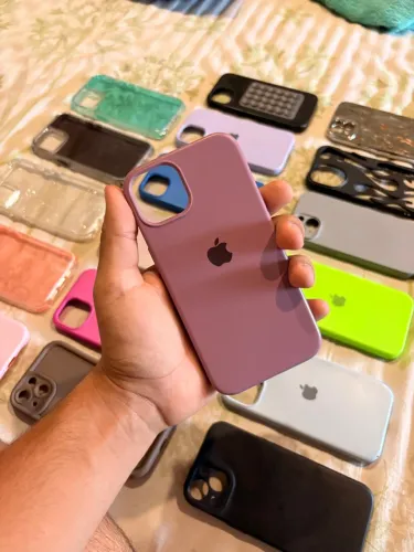 Capinha Silicone IPhone 13/14 Rosa Queimado