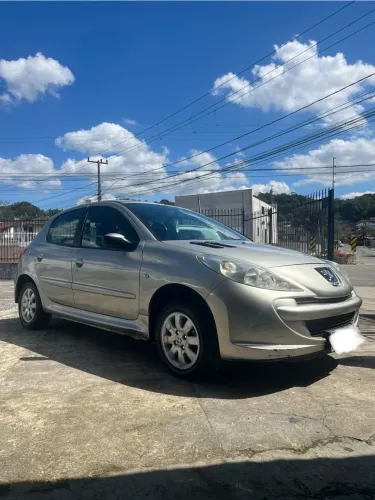 Peugeot 207 XR 1.4 Flex 8V 5P 2013