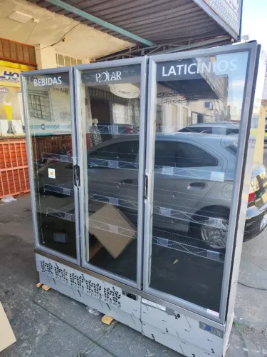 Expositor 3p Frios e laticinios Polar