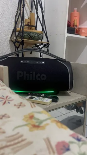 Jbl Philips prova d?água nova 1 mês de uso