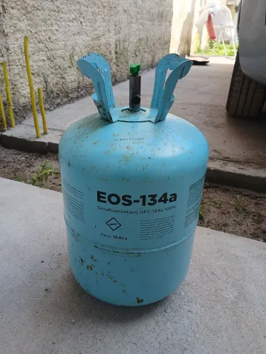 Gas refrigerante