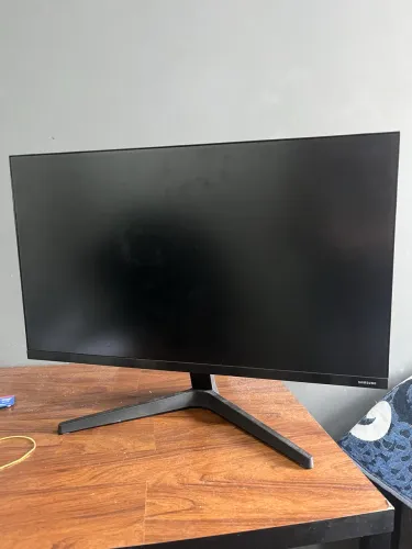 Monitor Samsung + suporte articulado
