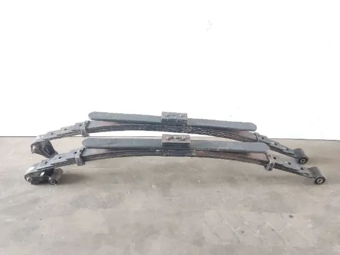 Mola traseira Dodge ram 2500