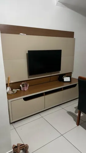 Rack suspenso + painel