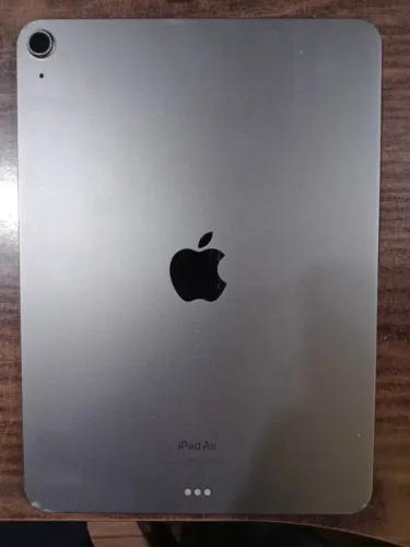 iPad Air 5 (M1) 64GB + Apple Pencil 2 + Capa Teclado (Kit Completo)