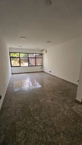 Conjunto comercial para locação em Água Fria, 26m²