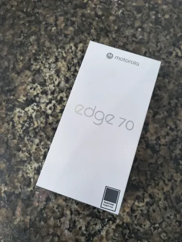 Moto Edge 70 LACRADO