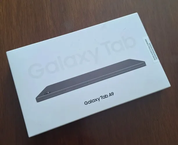 Tablet A9+ 