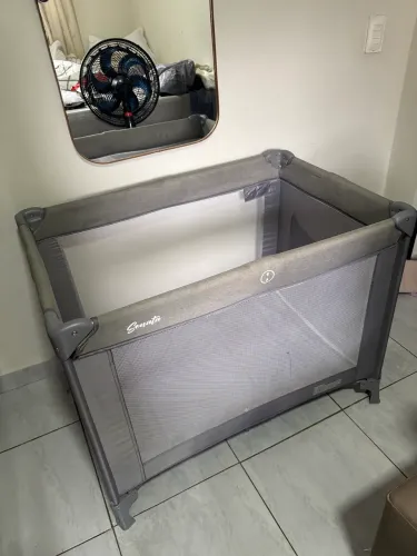 Berço de bebê + colchão