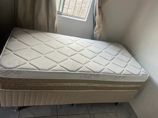Cama de box de solteiro