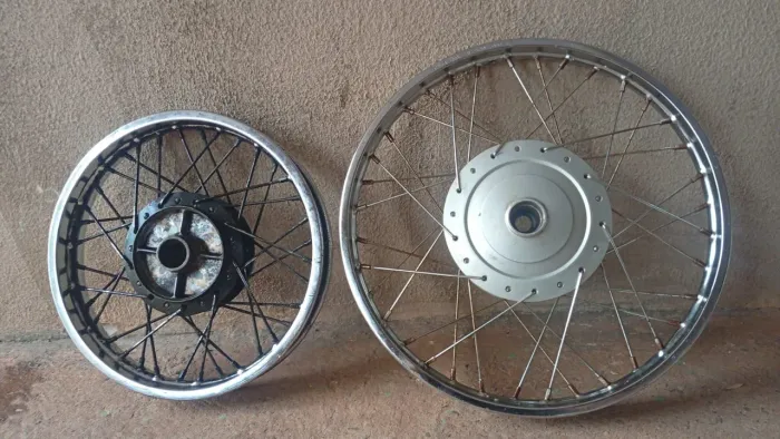 Vendo aro de moto biz