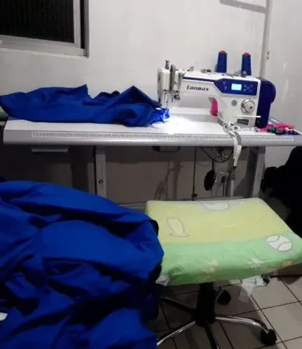 Costureira