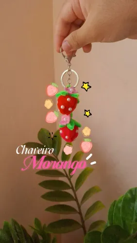 Chaveiro de morango | Artesanal