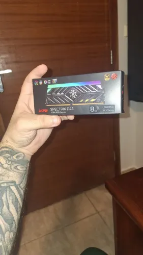 2 PENTE DE 8GB SPECTRIX XPG DDR4 3000MHZ (16GB)