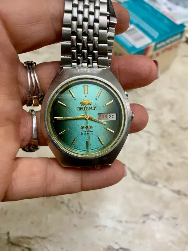 Relógio Orient Dial degrade