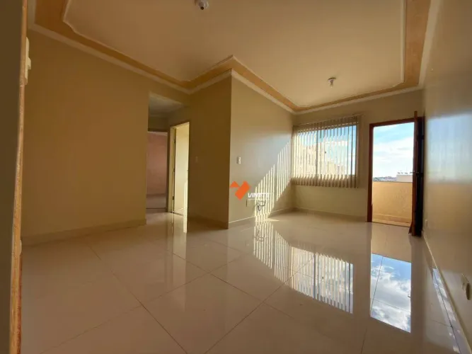 Apartamento com 3 dormitórios à venda, 64 m² por R$ 219.000,00 - Condomínio Saint Paul II