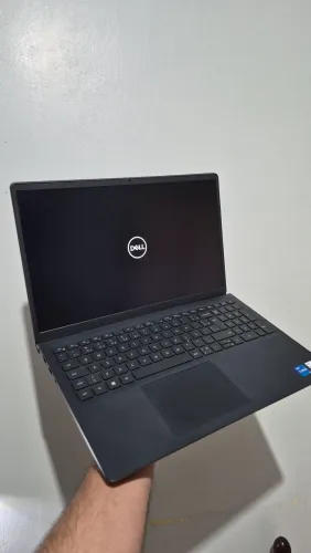 Notebook Dell Inspiron 3530 - i5-1334u e 16gm ram