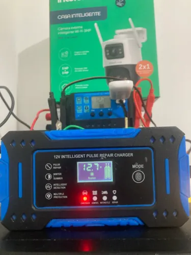 câmera Inteligente Intelbras + Off Grid Híbrido