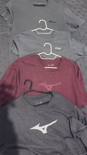 Lote camisetas Nike Oakley Tommy Reserva Calvin Klein Mizuno relíquia