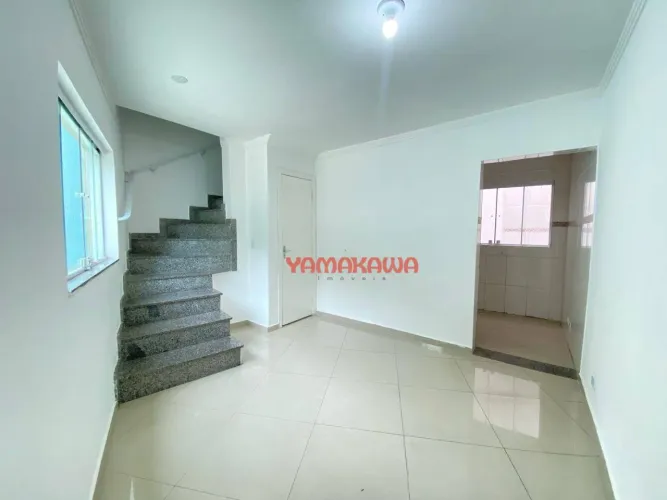 Sobrado com 2 dormitórios para alugar, 95 m² por R$ 3.994,00/mês - Vila Matilde - São Paul