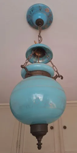 Lustre pendente azul turquesa com pintura decorativa
