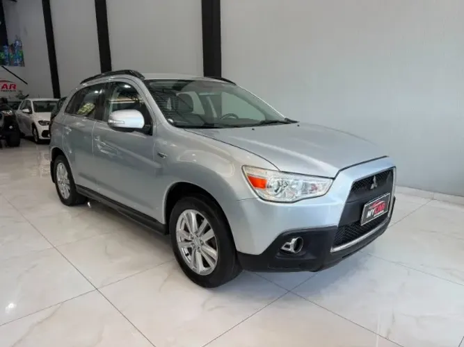 Mitsubishi ASX 2.0 16V 4X4 160cv Aut. 2012