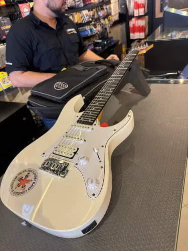 Ibanez RG GIO GRG170DX + Bag e Correia de brinde!