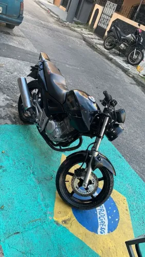 Pra vender e bolo em carro