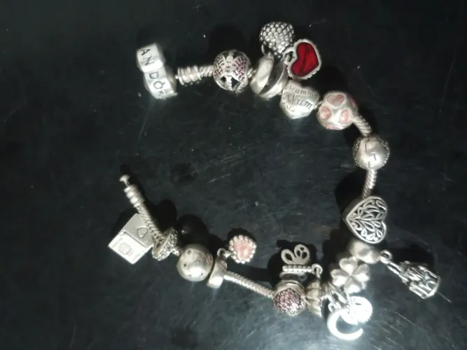 Pulseira Pandora (usada)