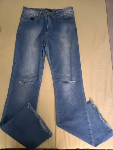 Calça jeans tam 42