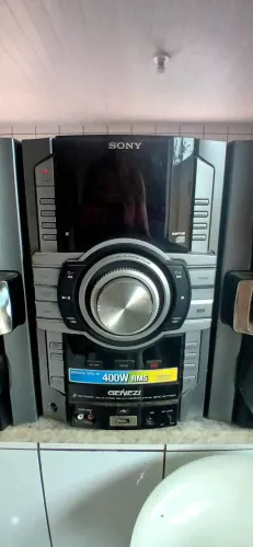 Som Sony Genezi 400w rms.