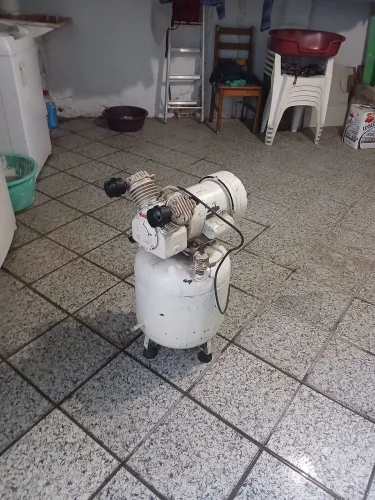 Compressor odontológico 220 volts