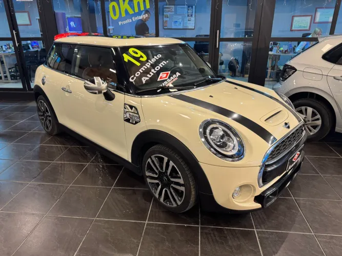 Mini Cooper S 2.0 Turbo 16V 3P Aut. 2019