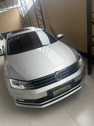 Volkswagen Jetta Highline 2.0 TSI 16V 4P Tiptronic 2016