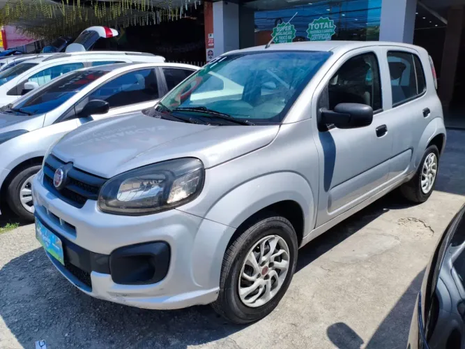 Fiat Uno Attractive 1.0 EVO Fire Flex 8V 5P 2021