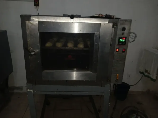 Vendo equipamentos de panificadora