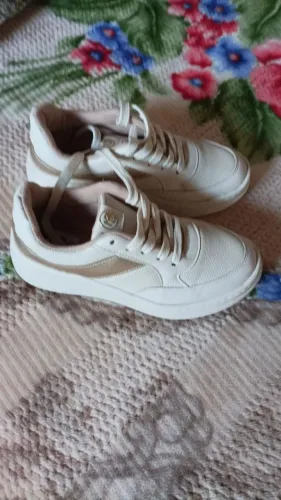 Tenis tamanho 37