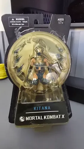 Kitana Mortal Kombat X Mezco