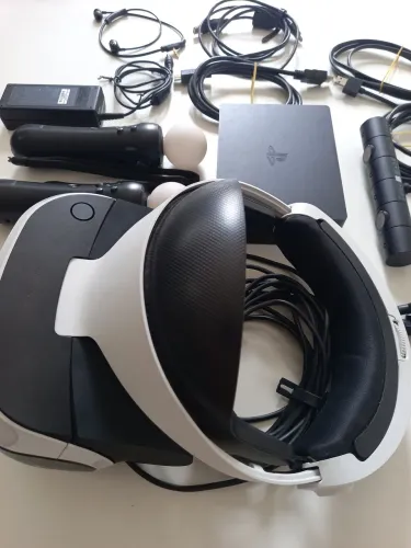 PlayStation VR Completo + 2 Moves + Câmera - Funcionando perfeitamente!