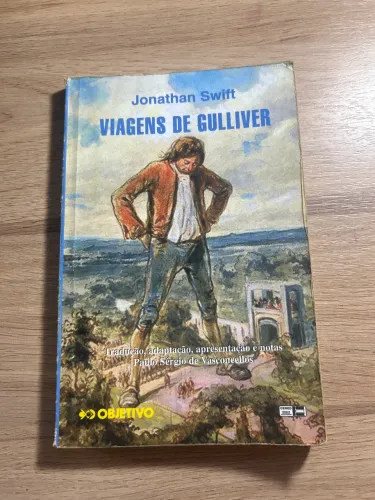 Livro - Viagens de Gulliver USADO