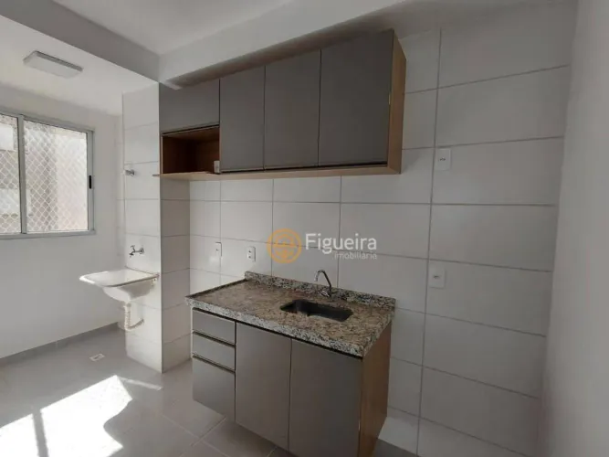 Apartamento com 2 dormitórios para alugar, 55 m² por R$ 1.810,00/mês - Cristiano de Carval