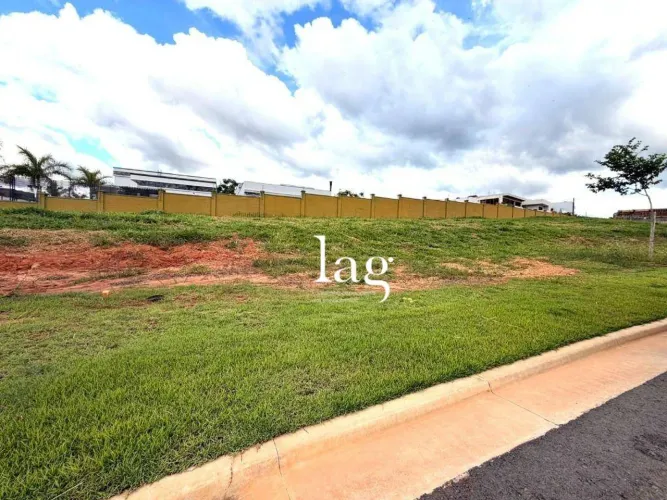 Terreno à venda, 352 m² - Condomínio Terras Alpha Nova Esplanada - Votorantim/SP