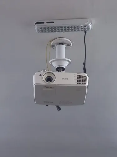 PROJETOR BENQ
