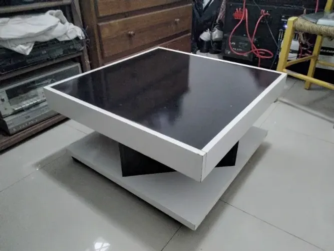 Mesa de Centro com Rodinha