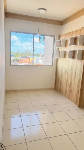 APARTAMENTO NO 3 ANDAR PARA LOCAÇÃO NO CONDOMÍNIO OURO NEGRO EM ALAGOINHAS BAHIA